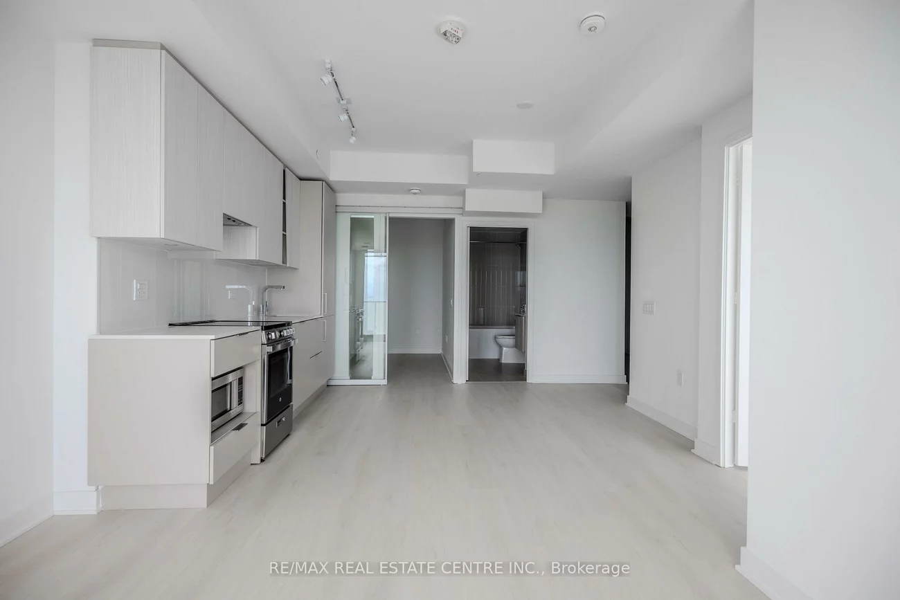 3900, Confederation Pkwy, City Centre, Mississauga