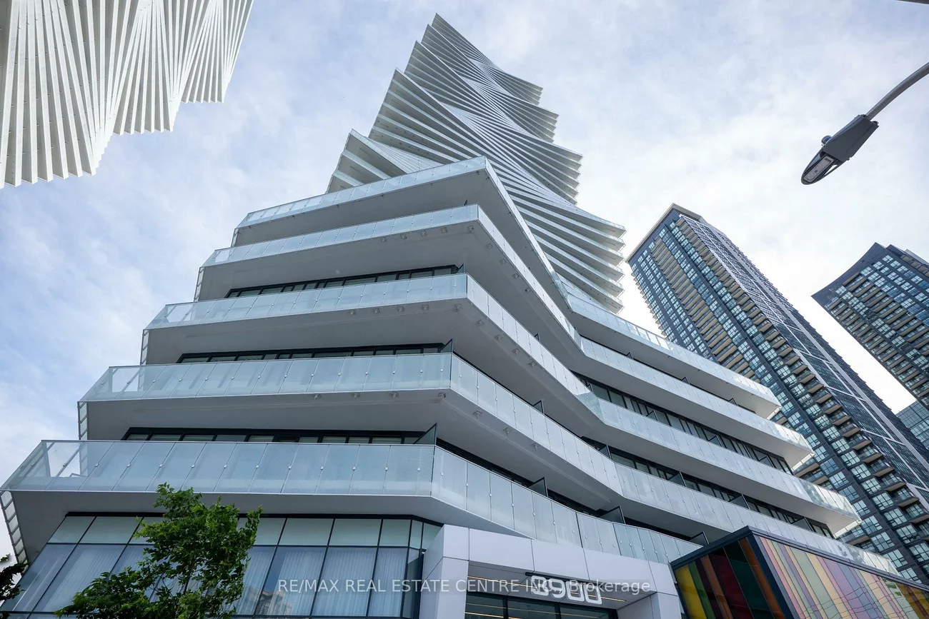 3900, Confederation Pkwy, City Centre, Mississauga