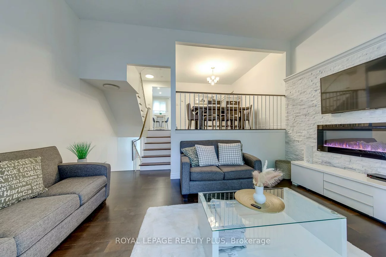 640, RATHBURN, Rathwood, Mississauga