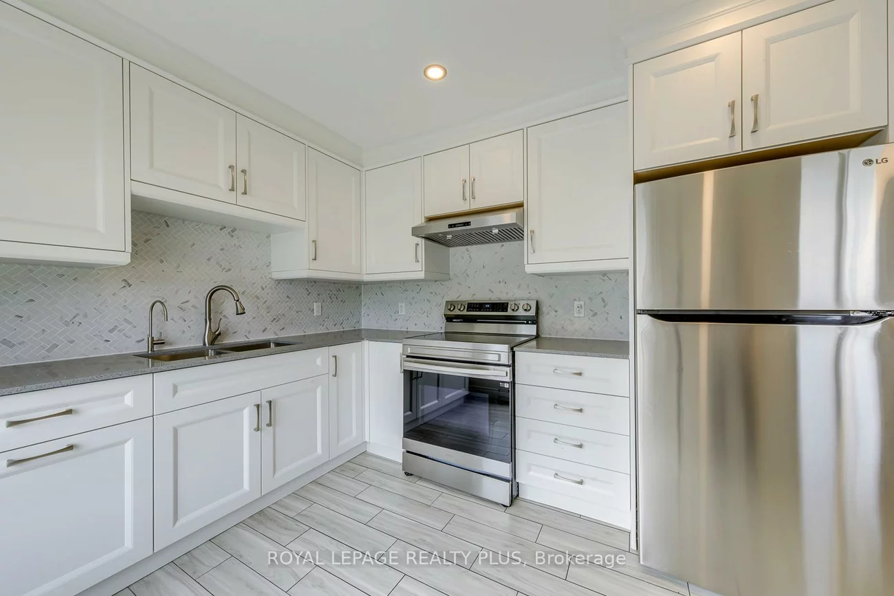 640, RATHBURN, Rathwood, Mississauga