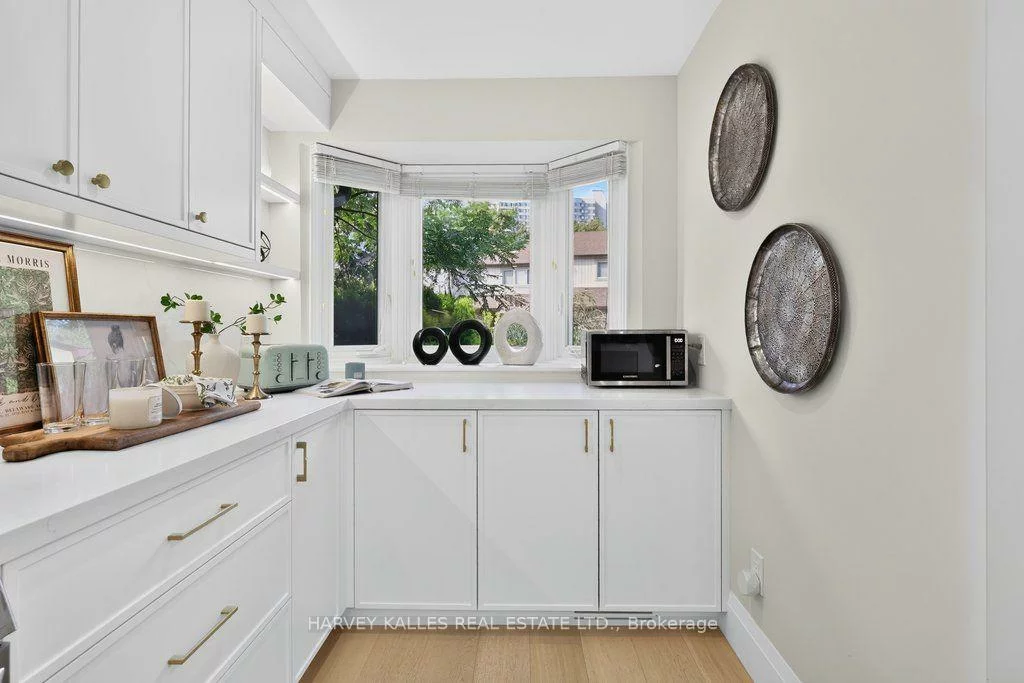 1160, Walden, Clarkson, Mississauga