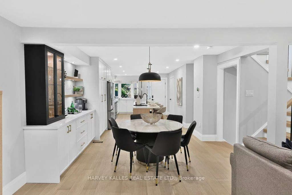 1160, Walden, Clarkson, Mississauga