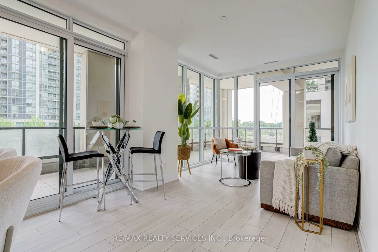 30, Elm, Fairview, Mississauga