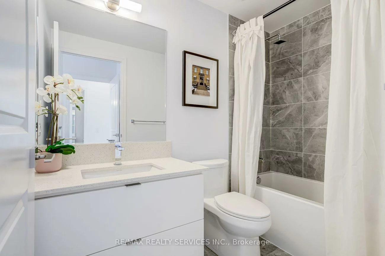 30, Elm, Fairview, Mississauga