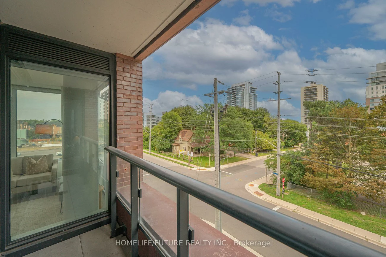 28, Ann, Port Credit, Mississauga