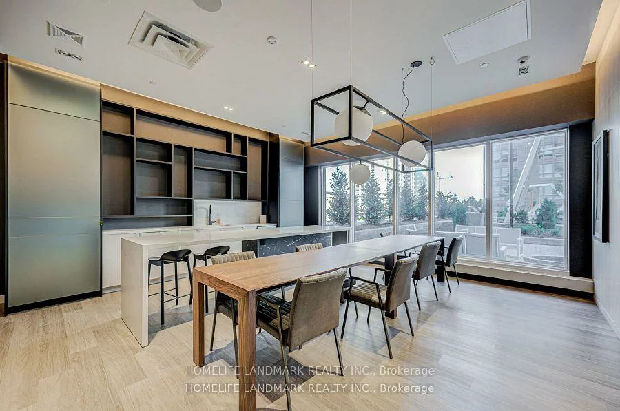 4065, Confederation, City Centre, Mississauga