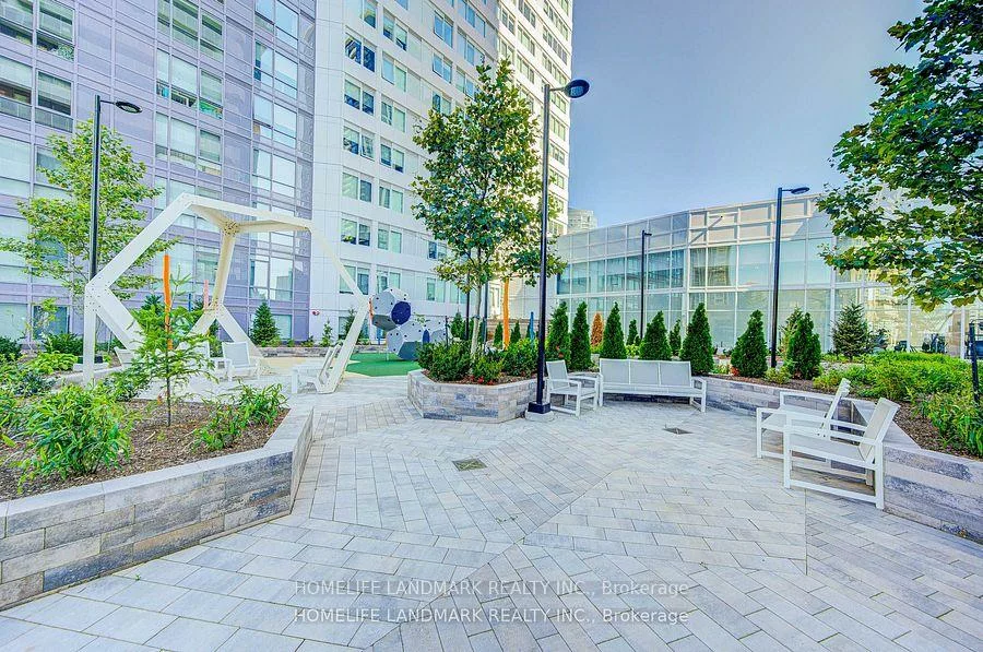 4065, Confederation, City Centre, Mississauga