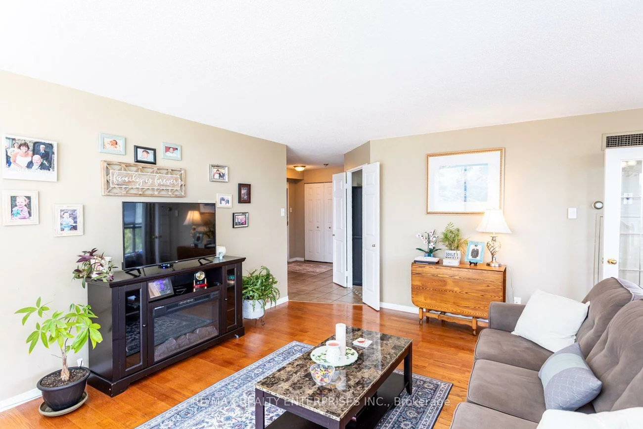 1111, Bough Beeches, Rathwood, Mississauga