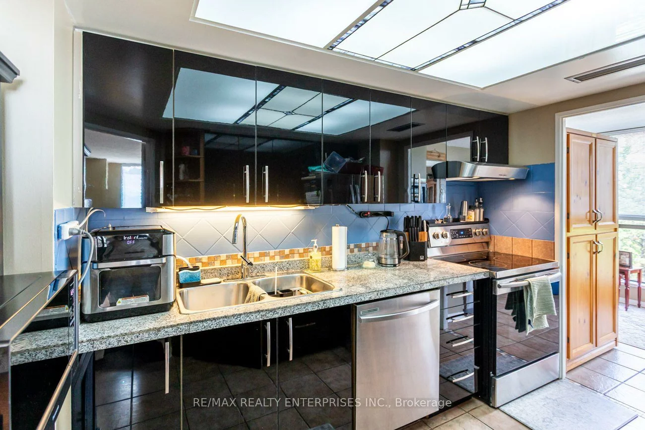 1111, Bough Beeches, Rathwood, Mississauga