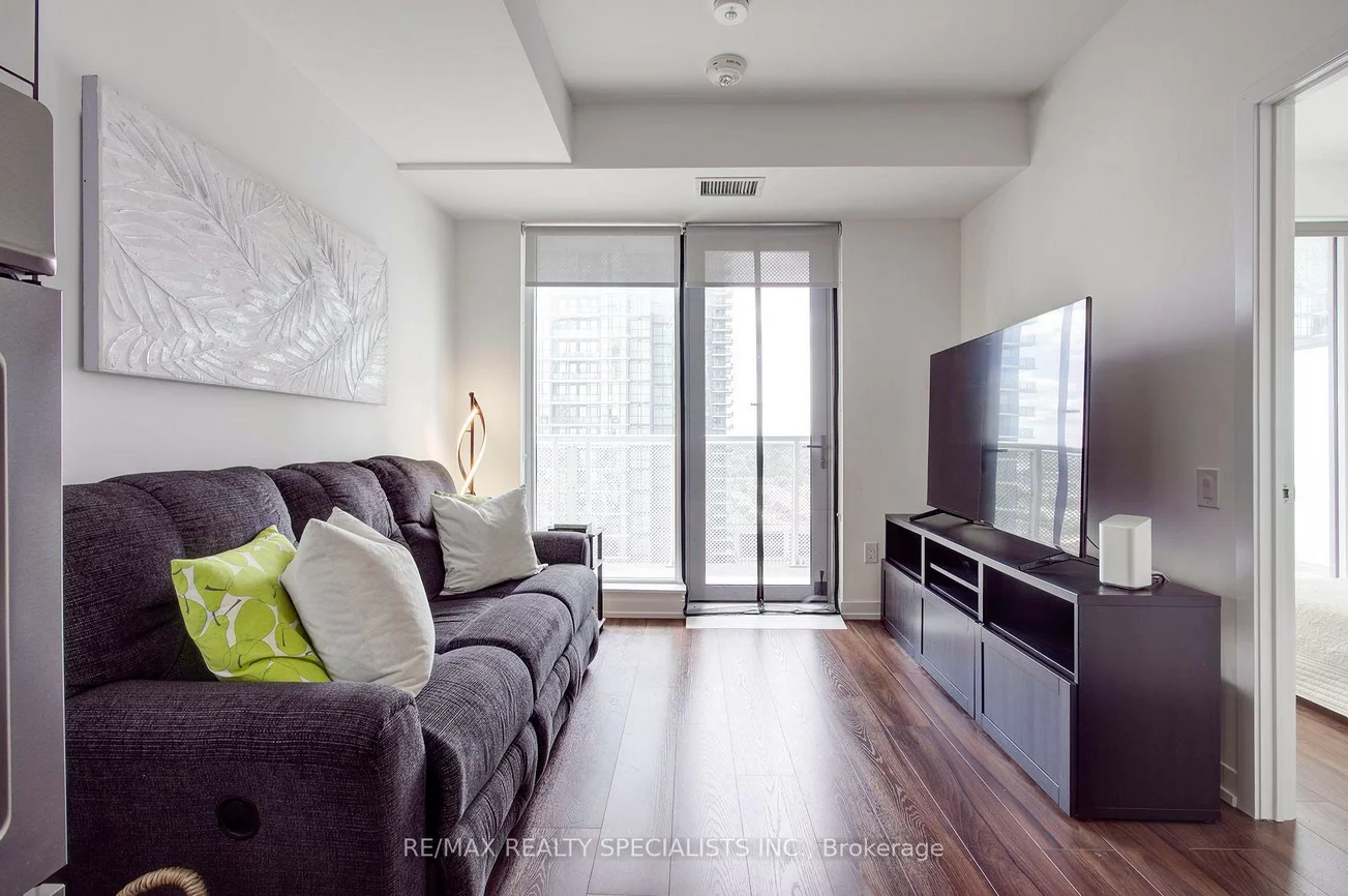 4065, Confederation, City Centre, Mississauga