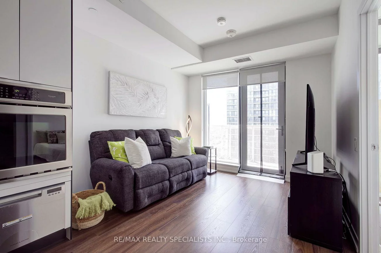 4065, Confederation, City Centre, Mississauga