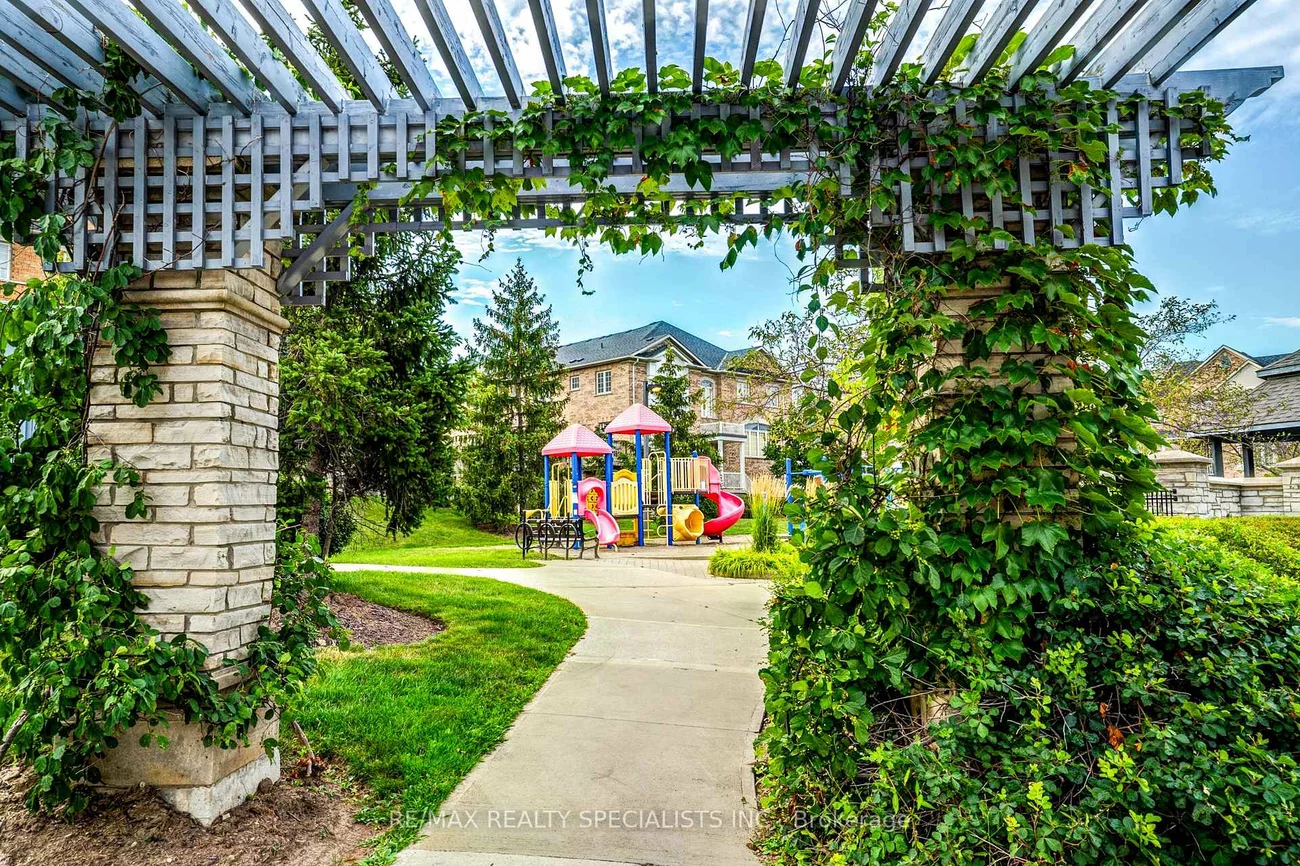 615, Shoreline, Cooksville, Mississauga