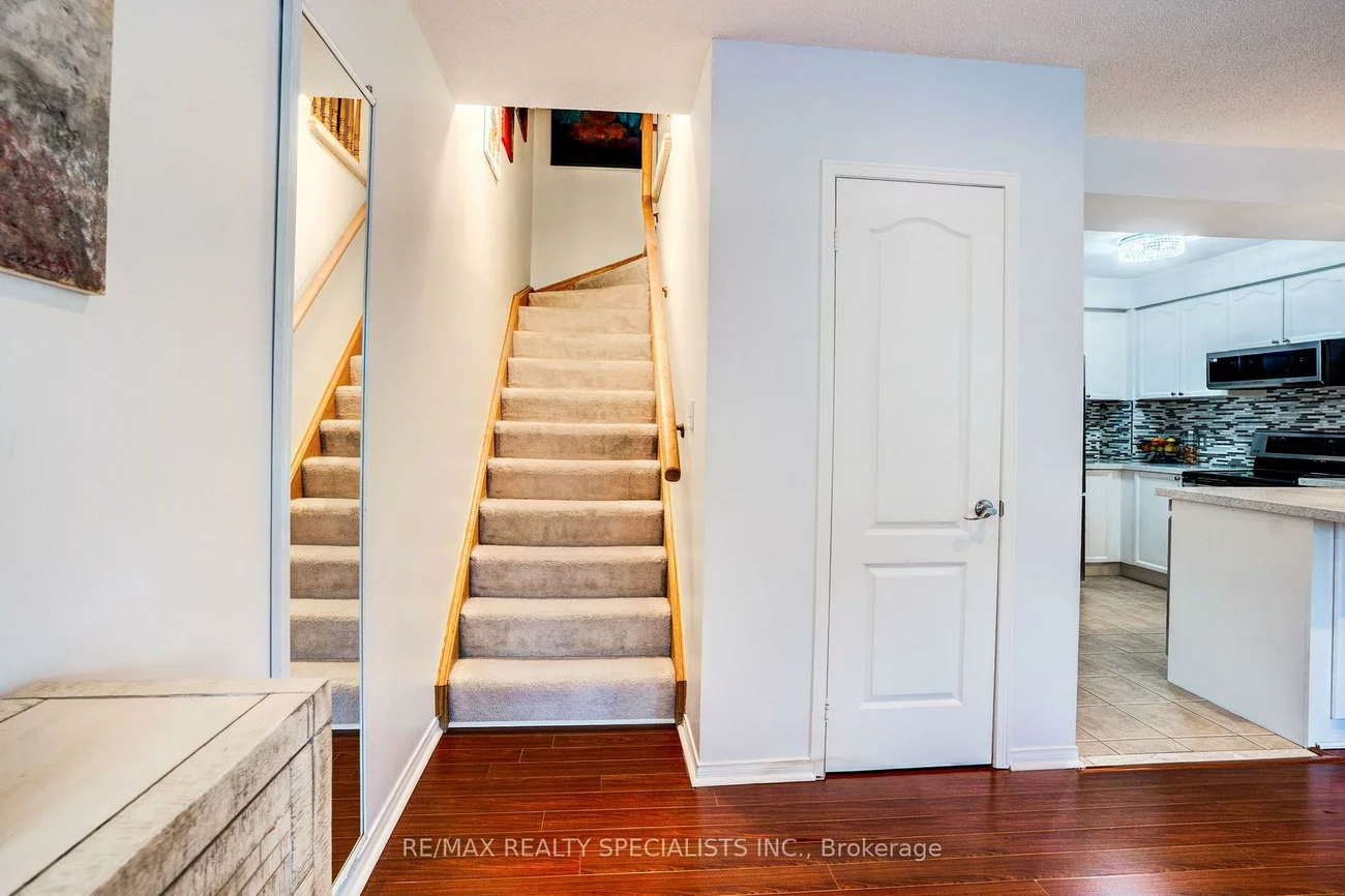 615, Shoreline, Cooksville, Mississauga