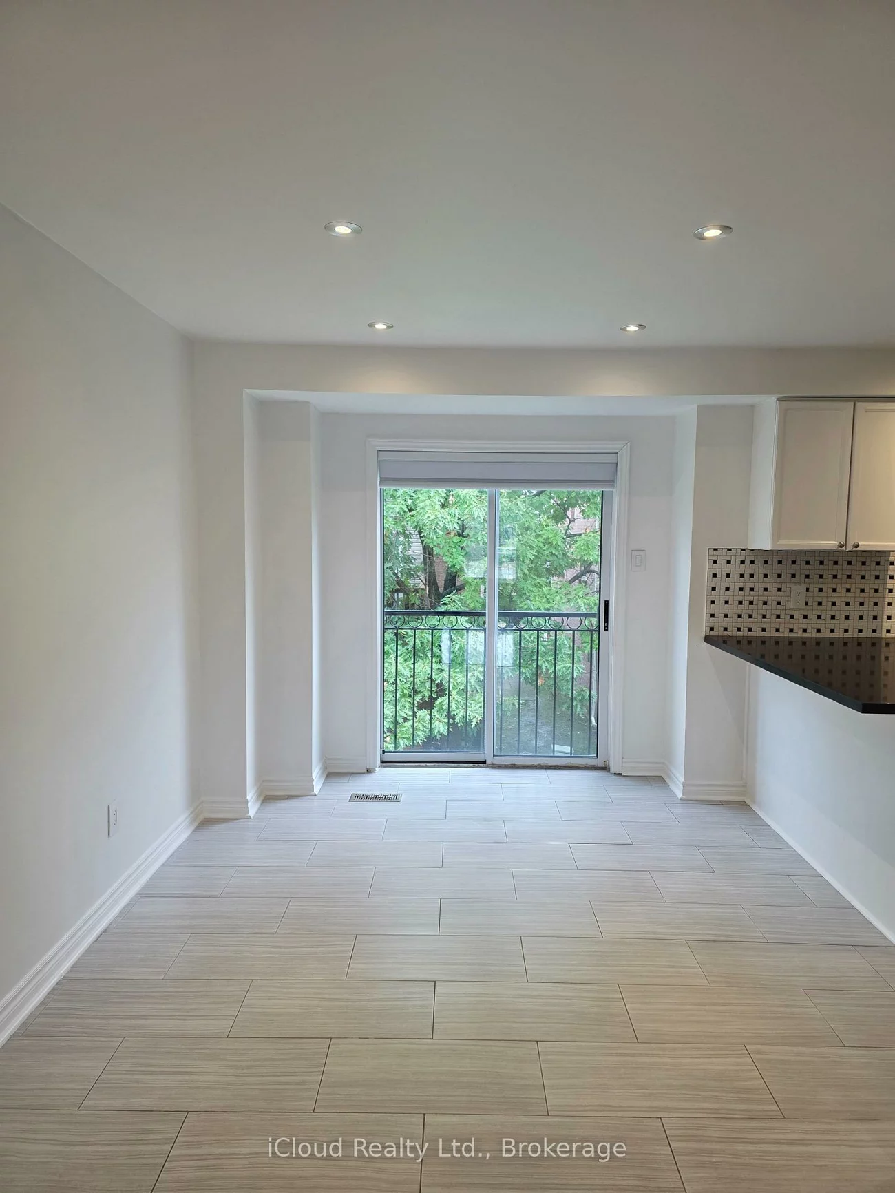 2398, Britannia, Streetsville, Mississauga