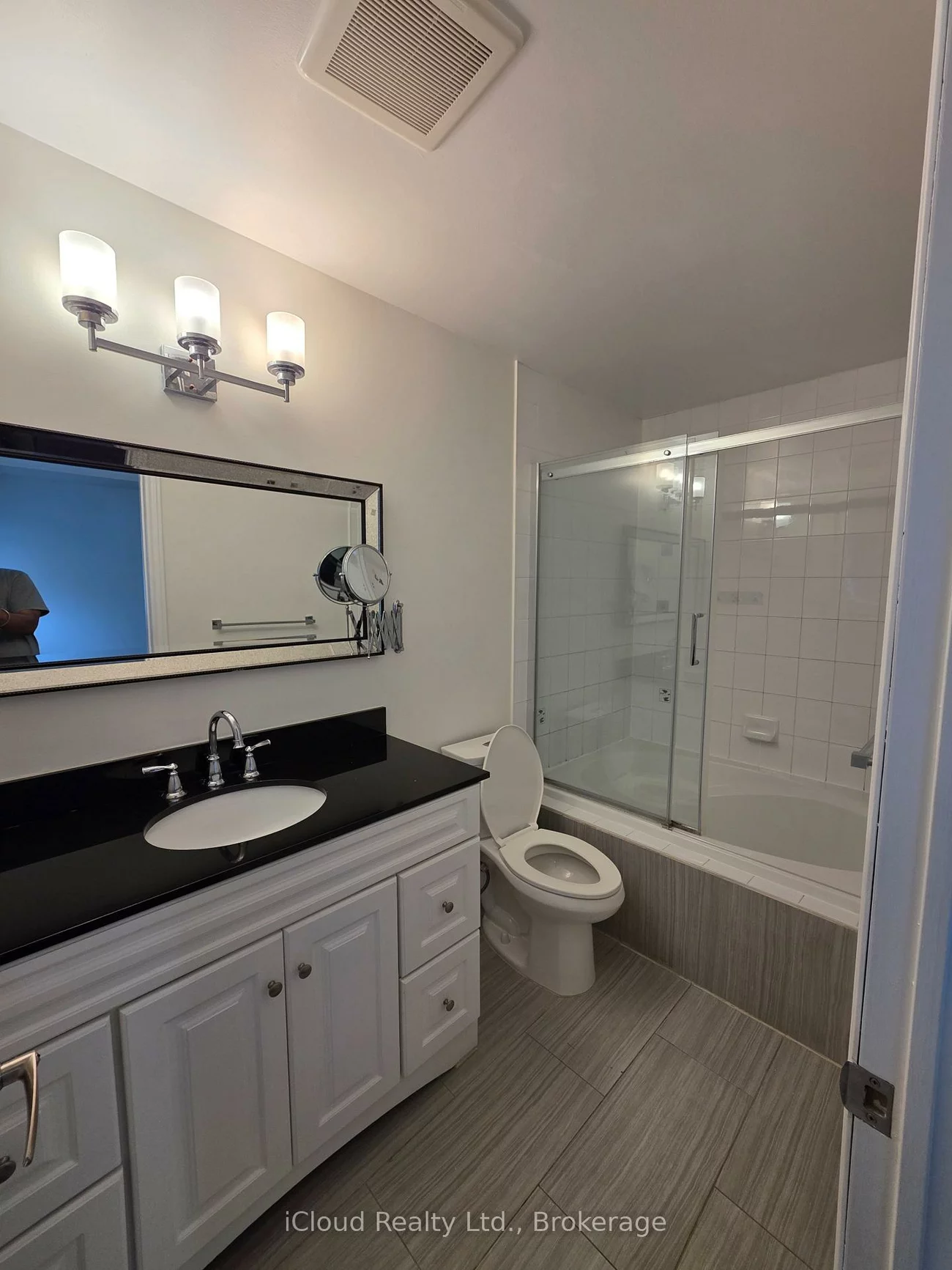 2398, Britannia, Streetsville, Mississauga