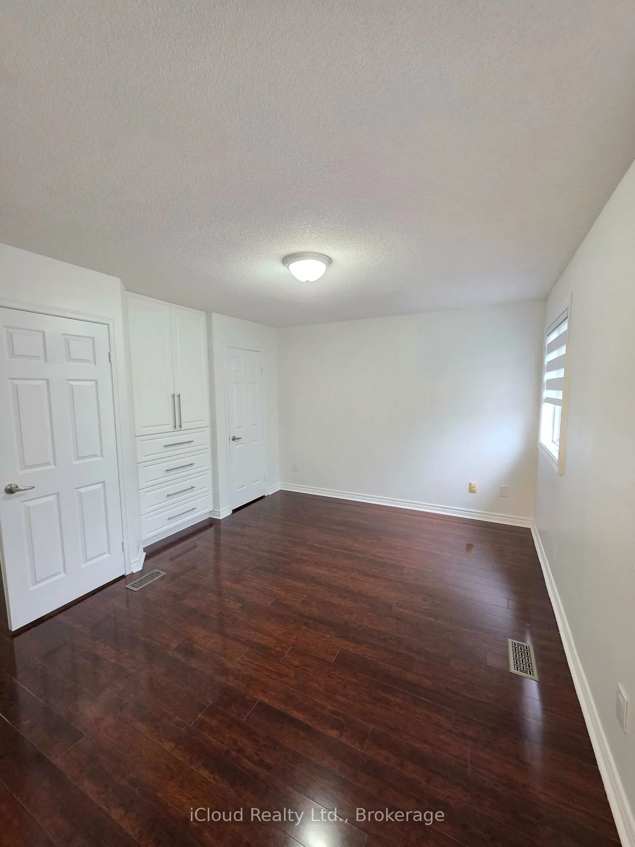 2398, Britannia, Streetsville, Mississauga