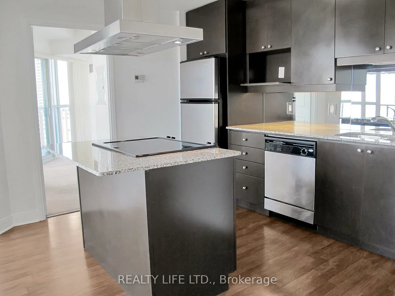 60, Absolute, City Centre, Mississauga