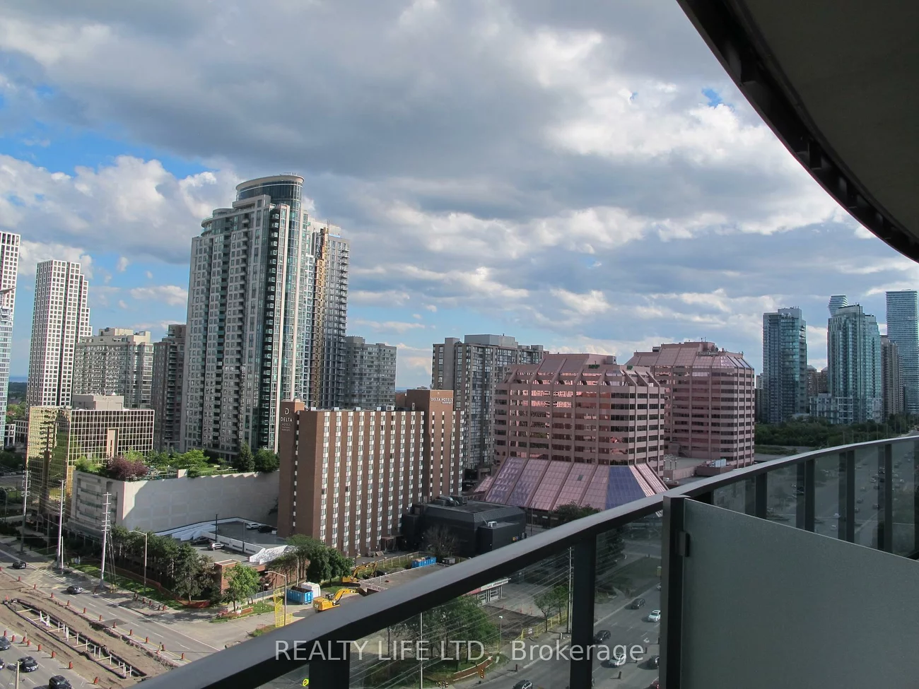 60, Absolute, City Centre, Mississauga