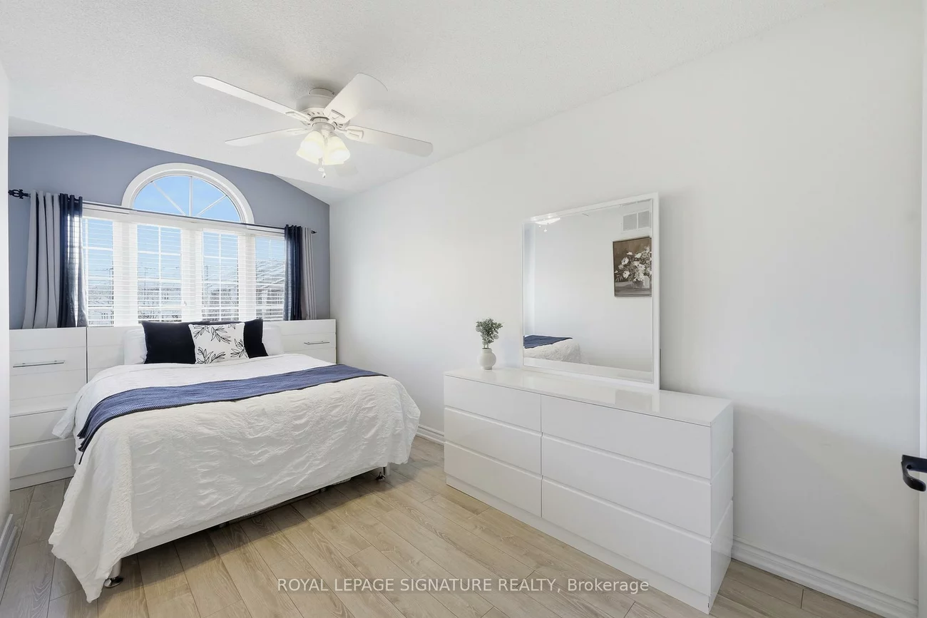 470, Faith, Hurontario, Mississauga