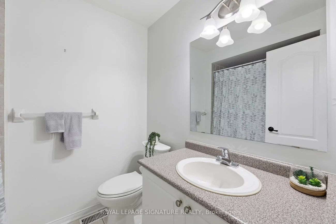 470, Faith, Hurontario, Mississauga