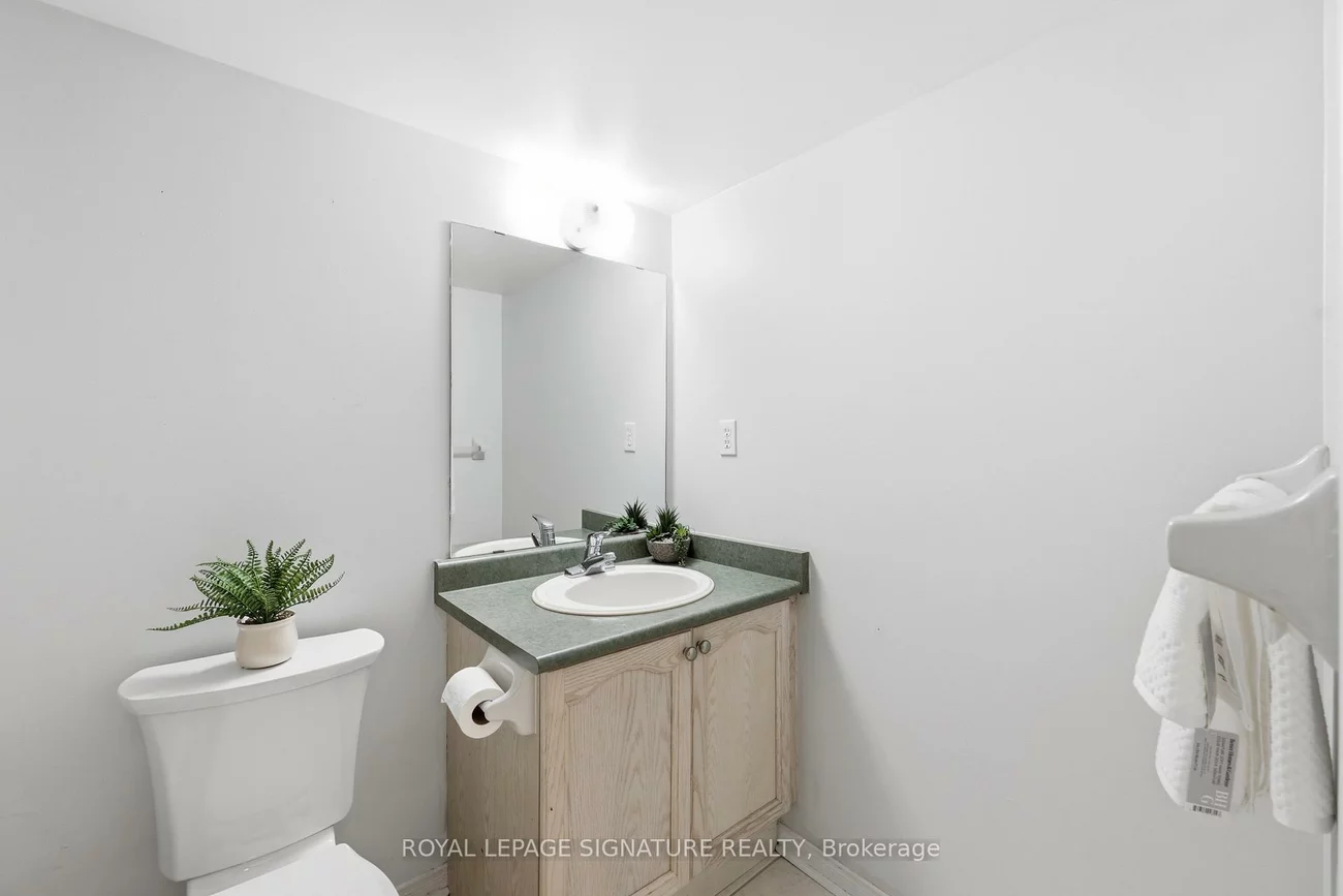 470, Faith, Hurontario, Mississauga