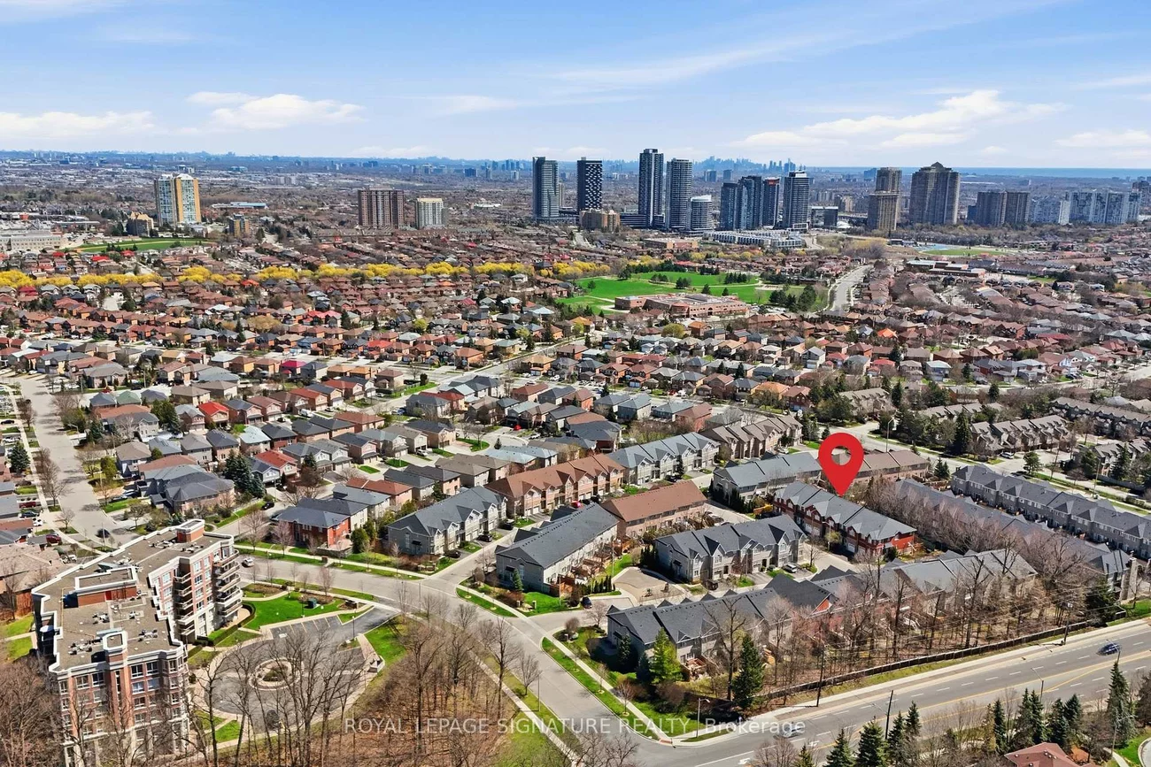 470, Faith, Hurontario, Mississauga