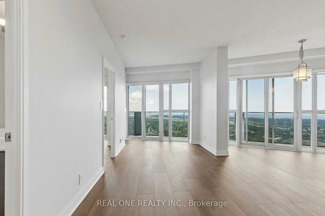 60, Absolute, City Centre, Mississauga