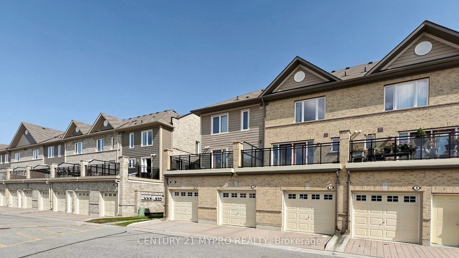 2895, Hazelton, Central Erin Mills, Mississauga