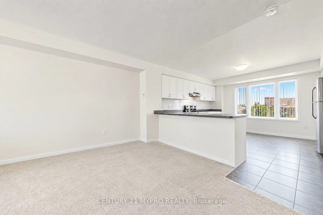 2895, Hazelton, Central Erin Mills, Mississauga