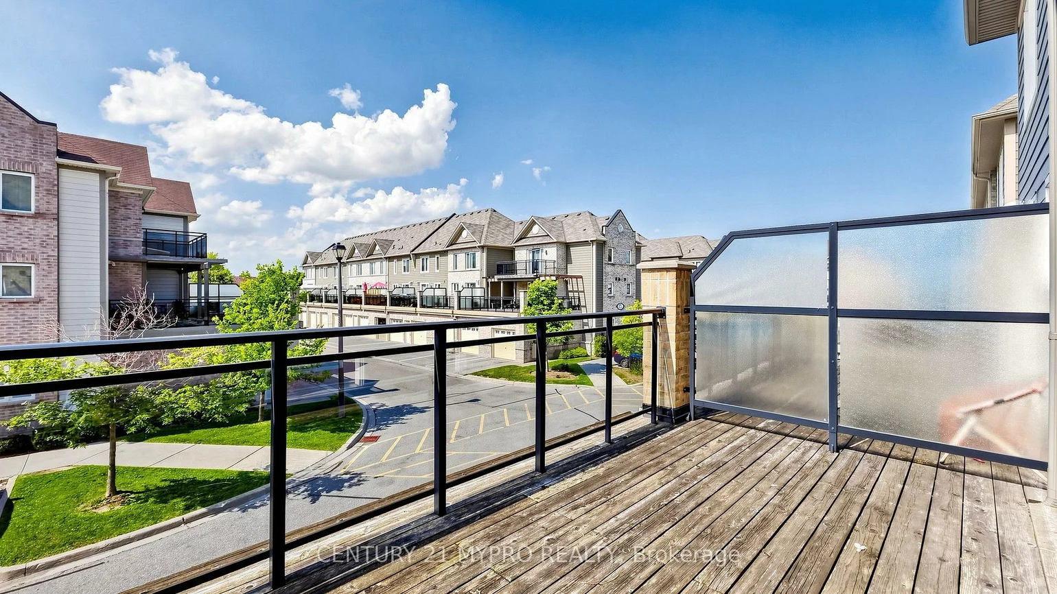 2895, Hazelton, Central Erin Mills, Mississauga