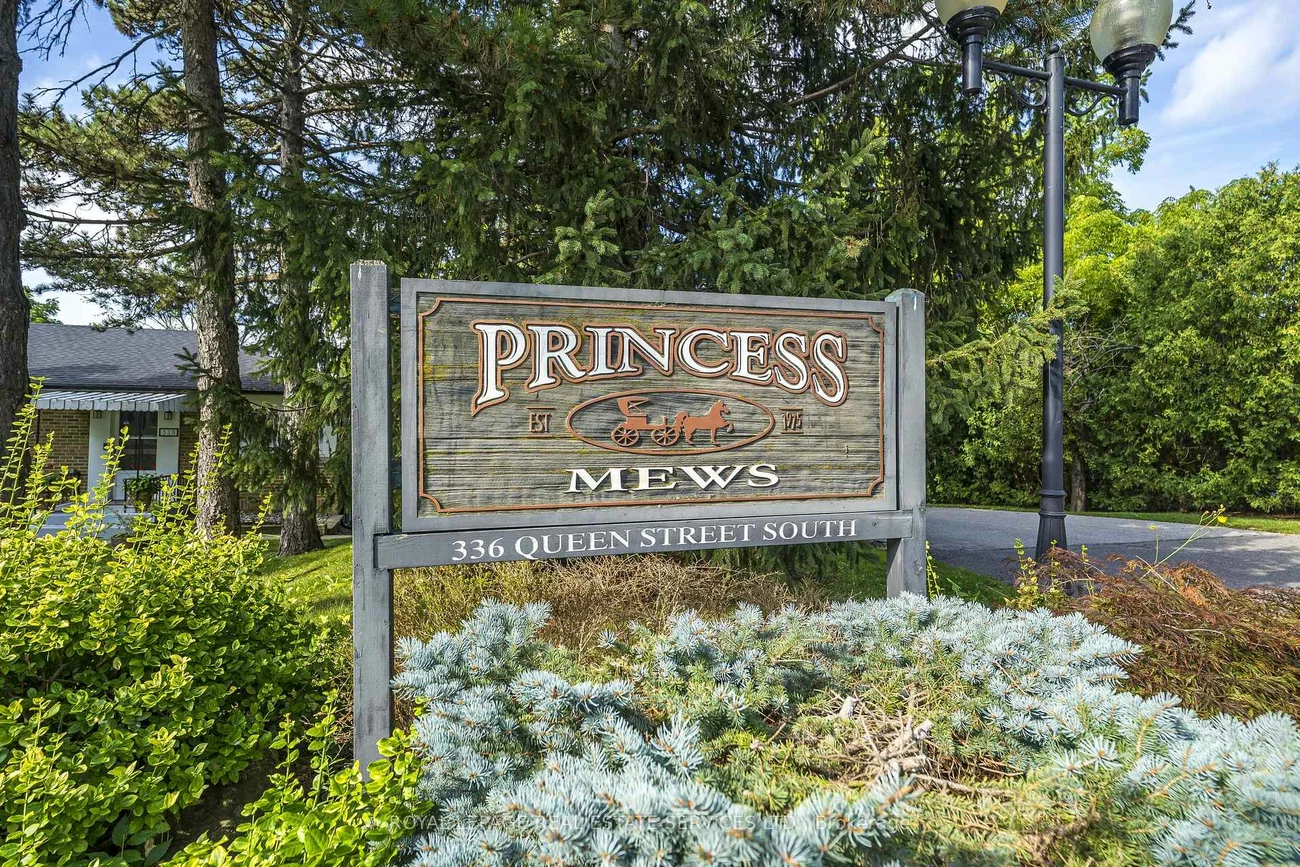 336, Queen, Streetsville, Mississauga