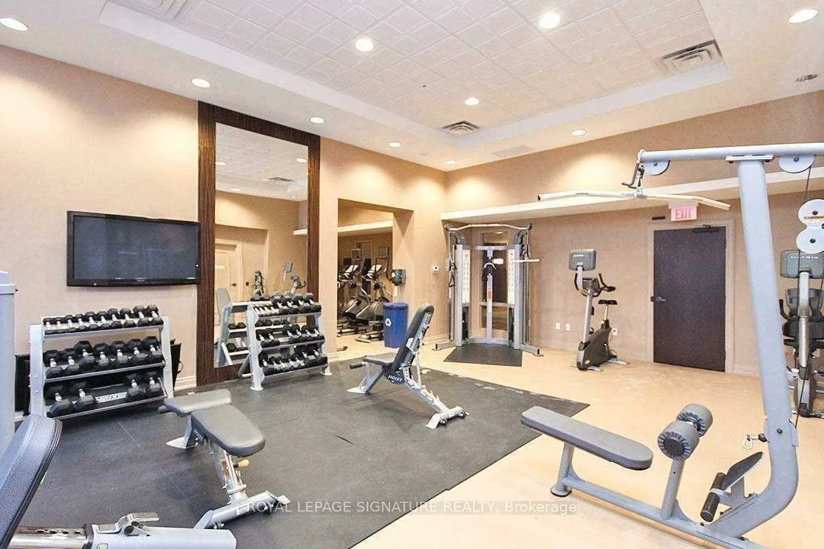 385, Prince Of Wales, City Centre, Mississauga