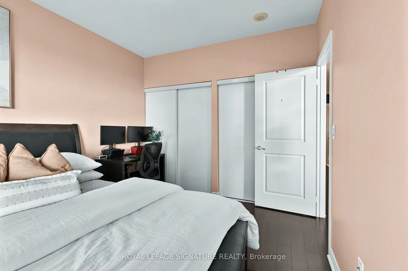 385, Prince Of Wales, City Centre, Mississauga