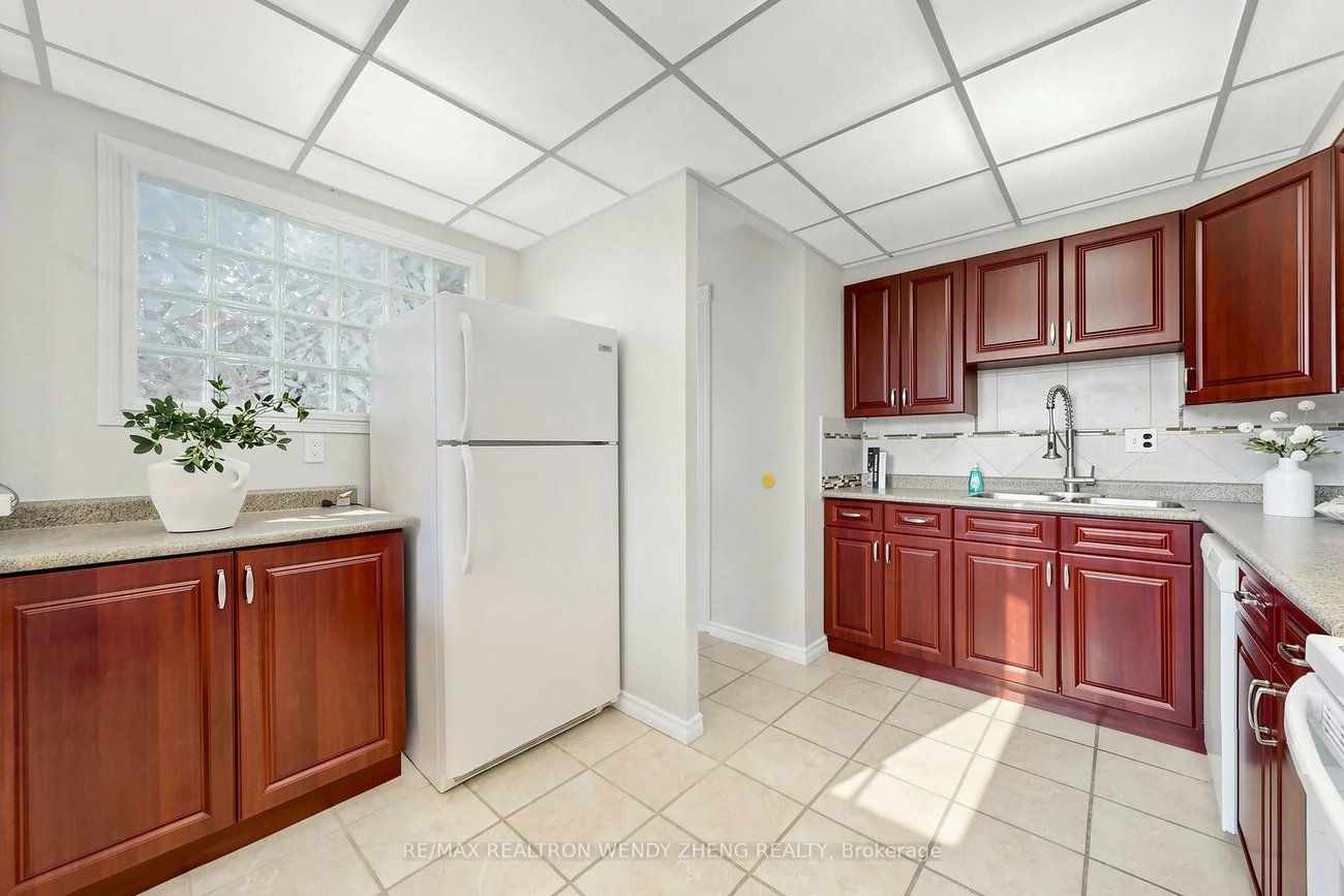 1055A, Forestwood, Erindale, Mississauga