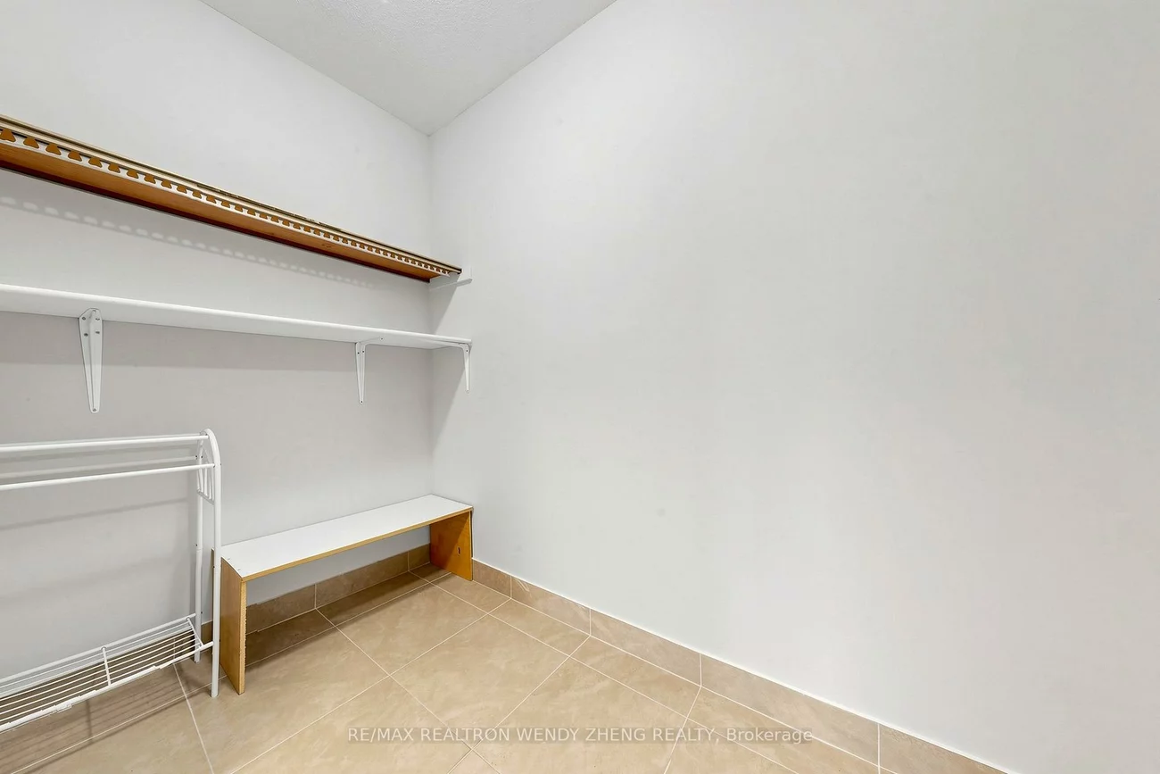 1055A, Forestwood, Erindale, Mississauga