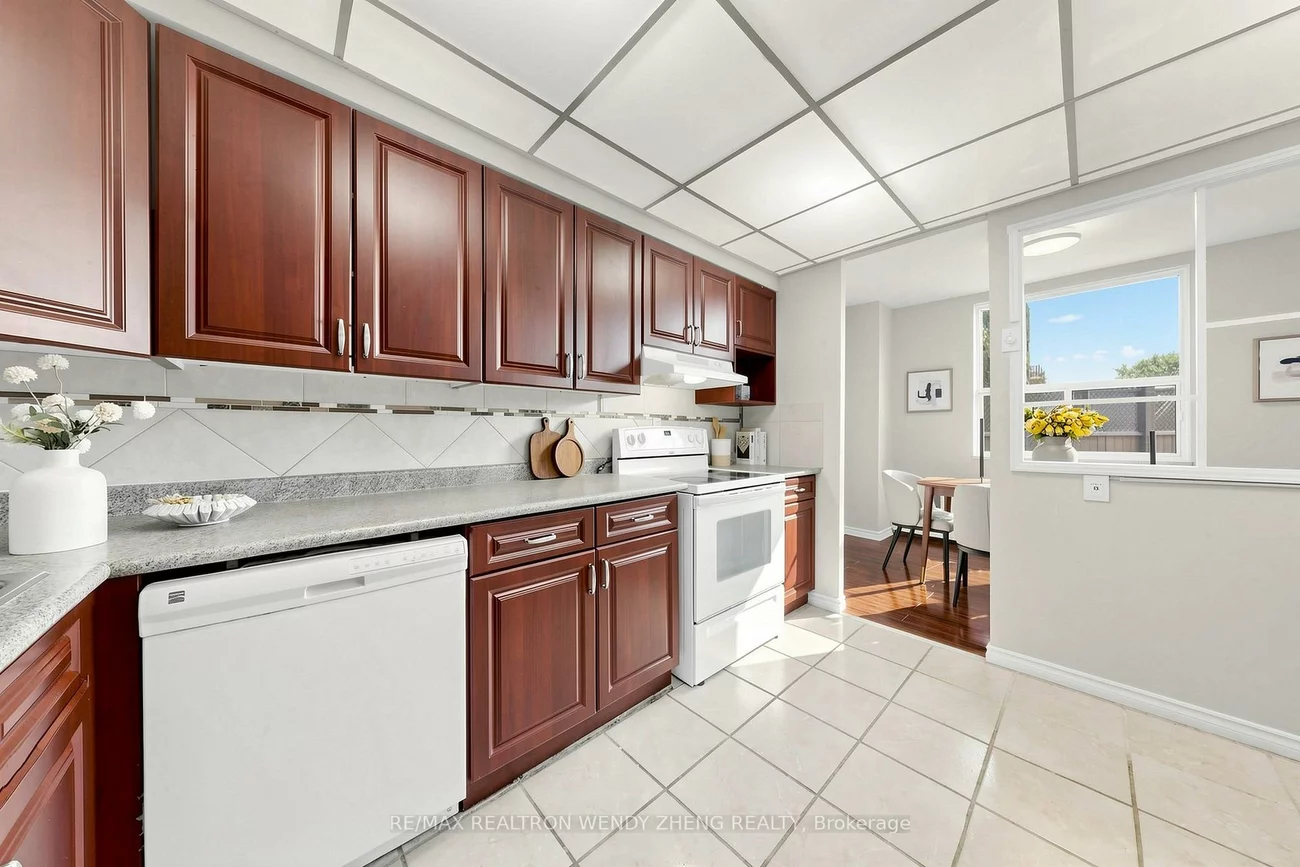 1055A, Forestwood, Erindale, Mississauga