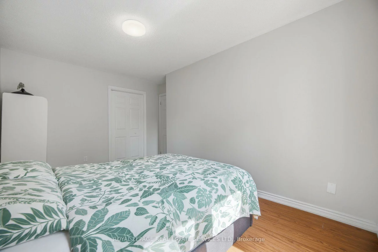 750, Burnhamthorpe, Applewood, Mississauga