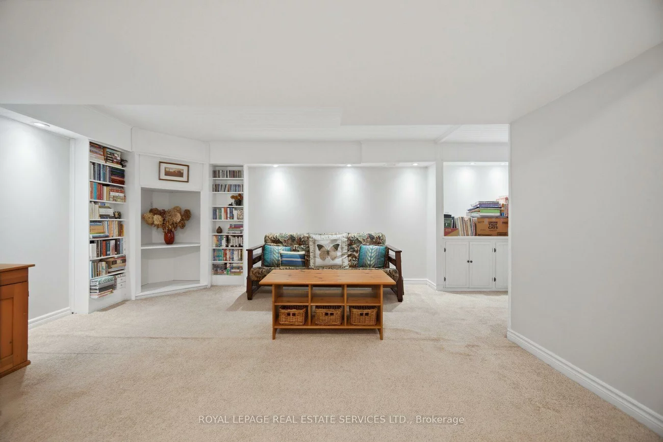 750, Burnhamthorpe, Applewood, Mississauga