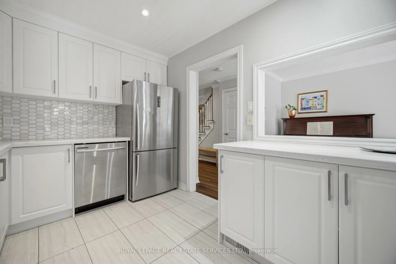 750, Burnhamthorpe, Applewood, Mississauga
