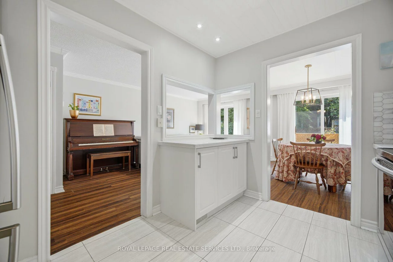 750, Burnhamthorpe, Applewood, Mississauga