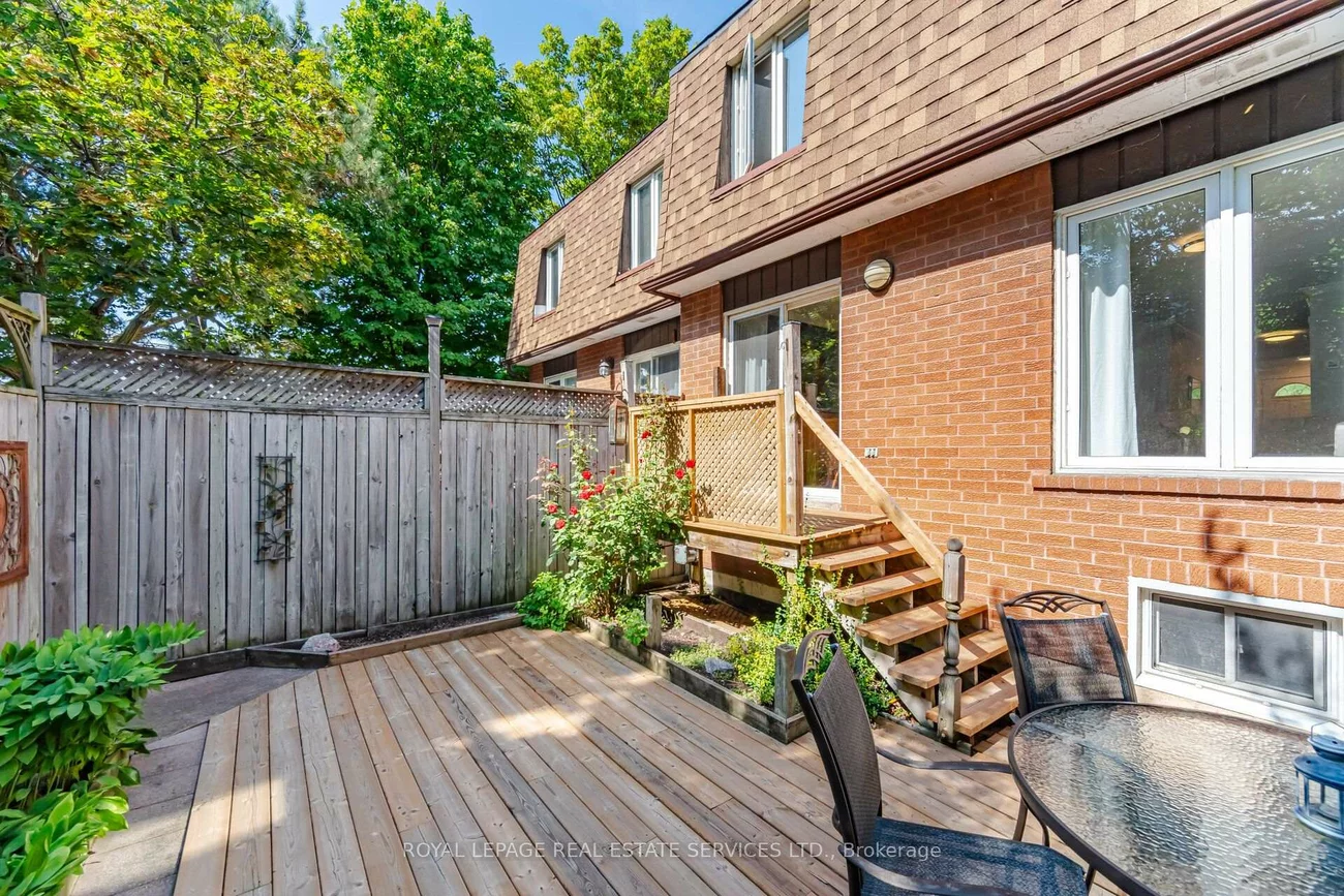 750, Burnhamthorpe, Applewood, Mississauga