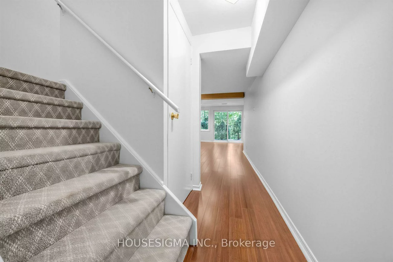 2199, Burnhamthorpe, Erin Mills, Mississauga