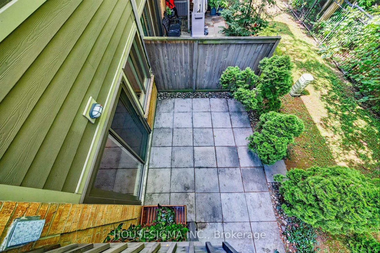 2199, Burnhamthorpe, Erin Mills, Mississauga