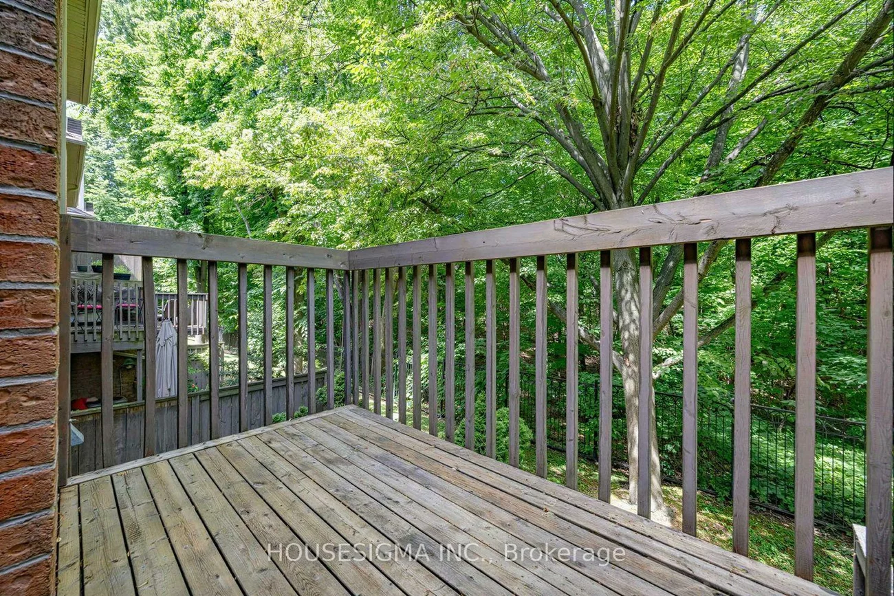 2199, Burnhamthorpe, Erin Mills, Mississauga