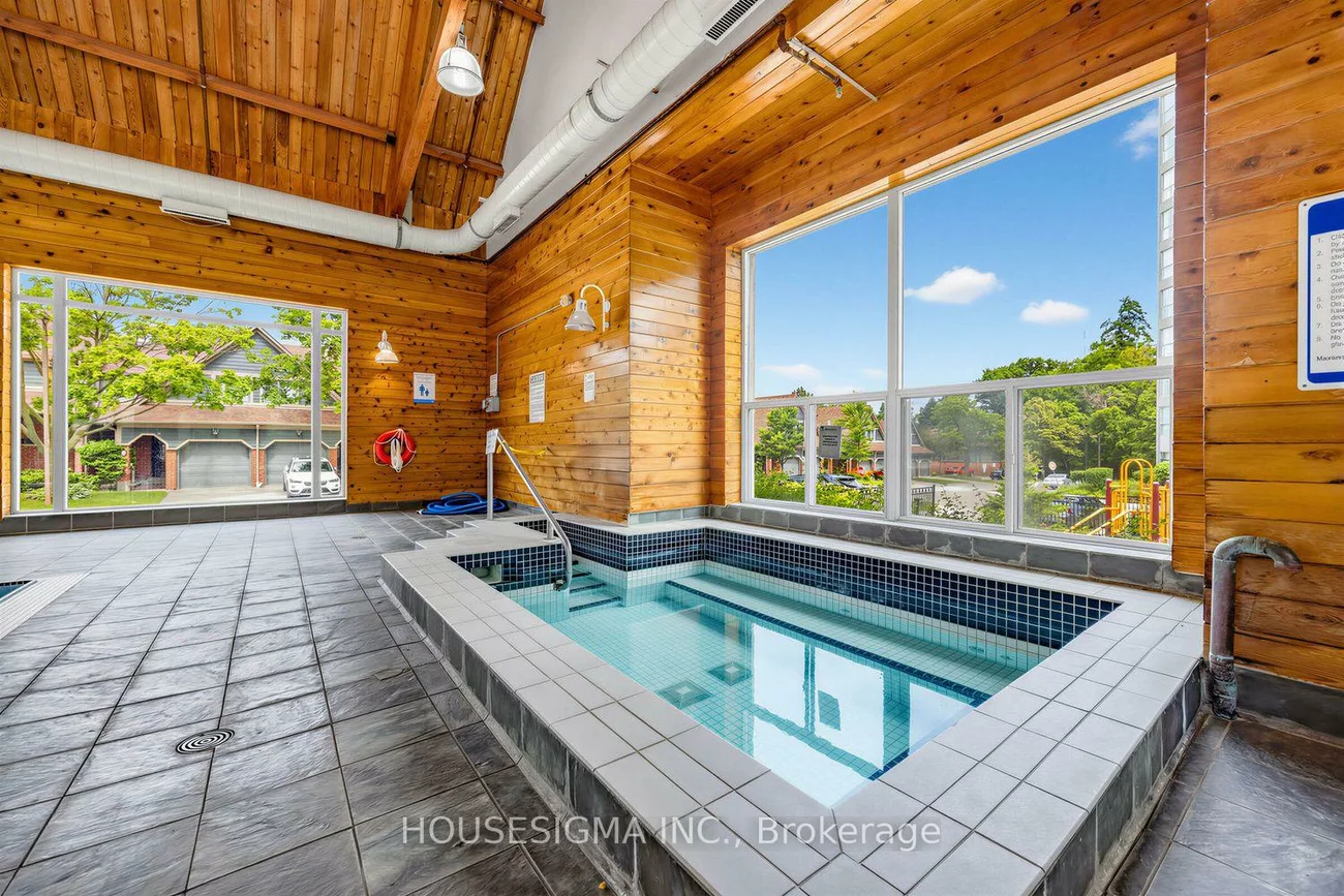 2199, Burnhamthorpe, Erin Mills, Mississauga