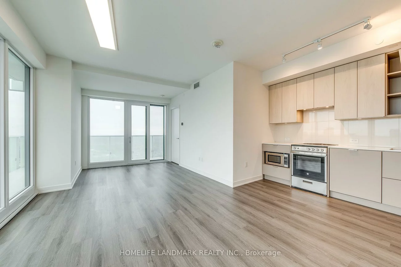 3883, Quartz, City Centre, Mississauga