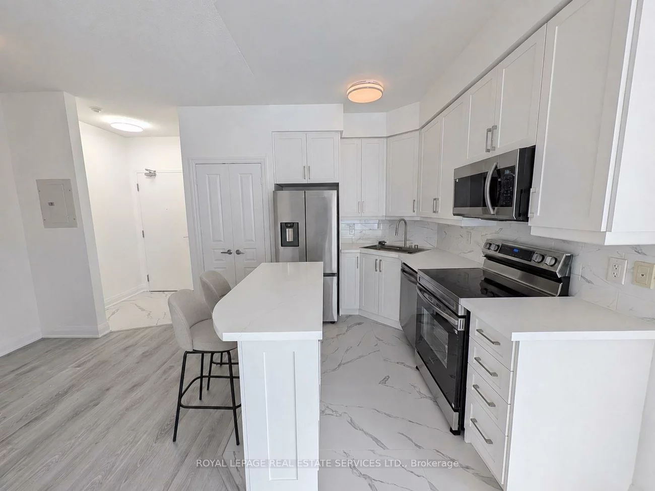 225, Webb, City Centre, Mississauga