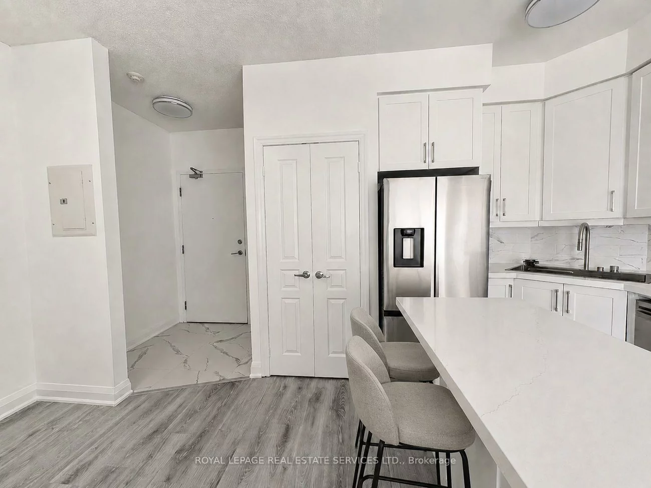 225, Webb, City Centre, Mississauga
