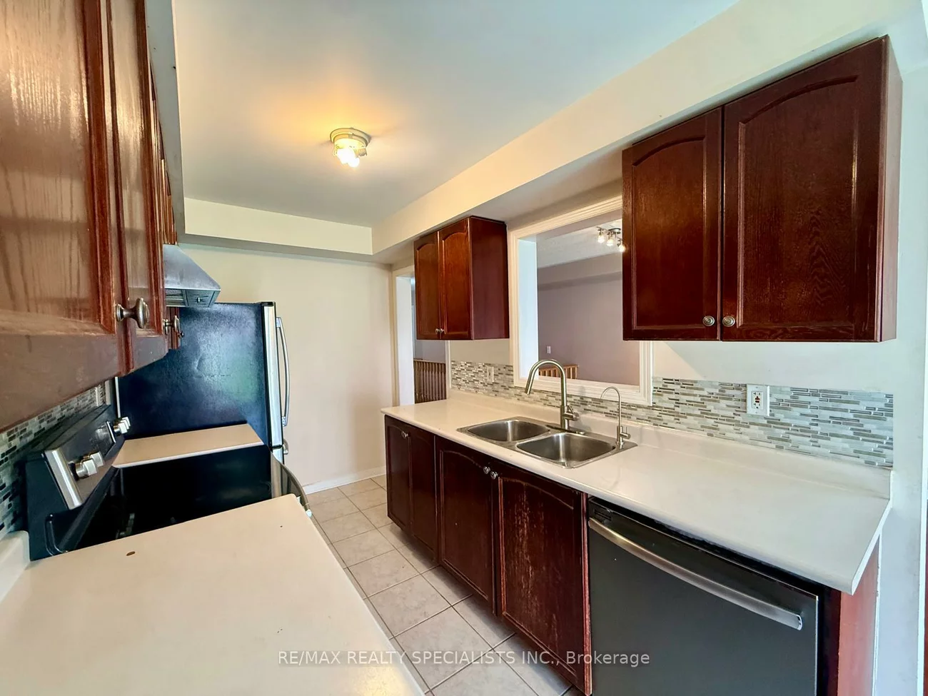 525, NOVO STAR, Meadowvale Village, Mississauga
