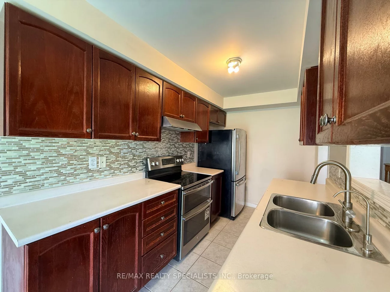 525, NOVO STAR, Meadowvale Village, Mississauga